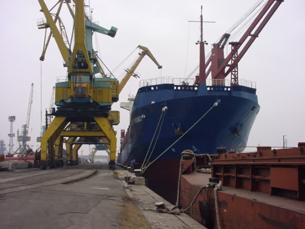 باخرة آنا ماريا